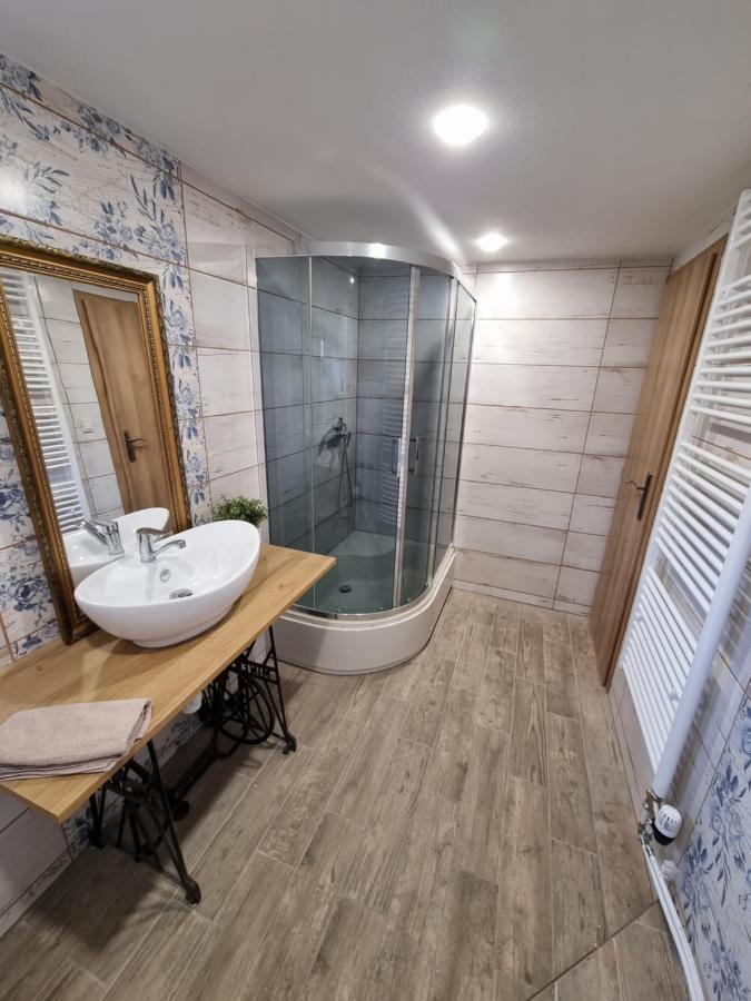 Domcek Pod Orechom Banska Stiavnica Ngoại thất bức ảnh
